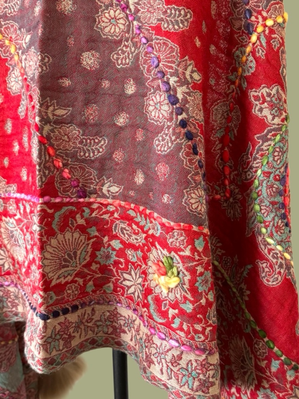 Boho paisley wool fur trimmed shawl wrap Himalayan Yak - Picture 6 of 13